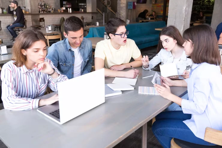 AI-Led Networking Systems That Produce Commercial Conversations