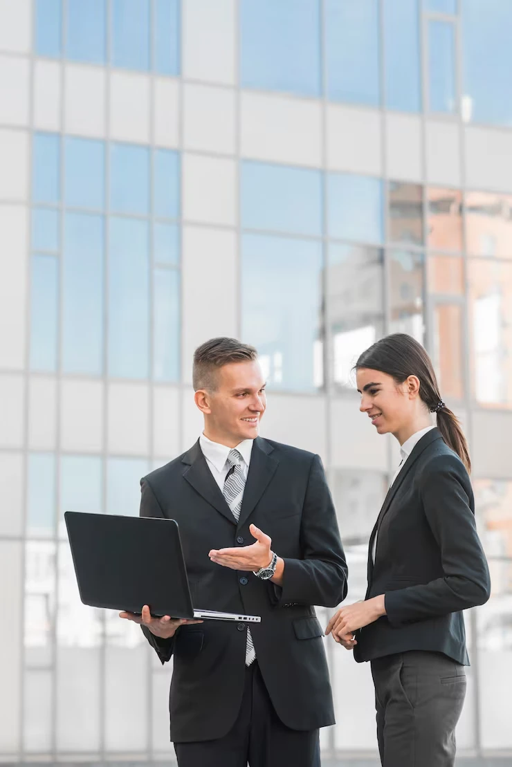 Corporate and B2B networking encompasses: