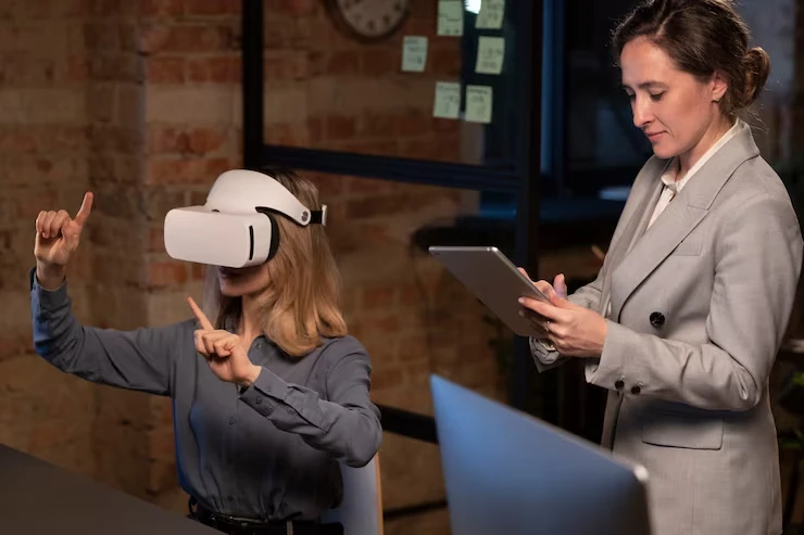 Hybrid & Digital Experience Integration