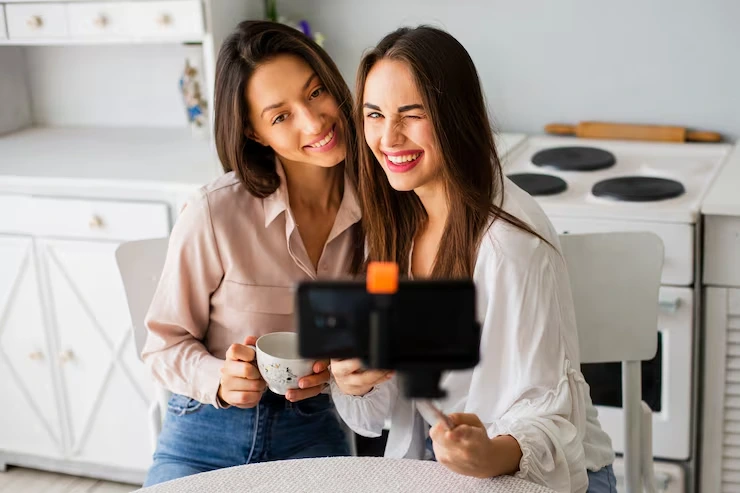 Influencer & Digital Integration